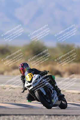 media/Oct-04-2025-CVMA (Sat) [[408bcdd6e4]]/Race 15-Femmewalla-Femmewalla UL/